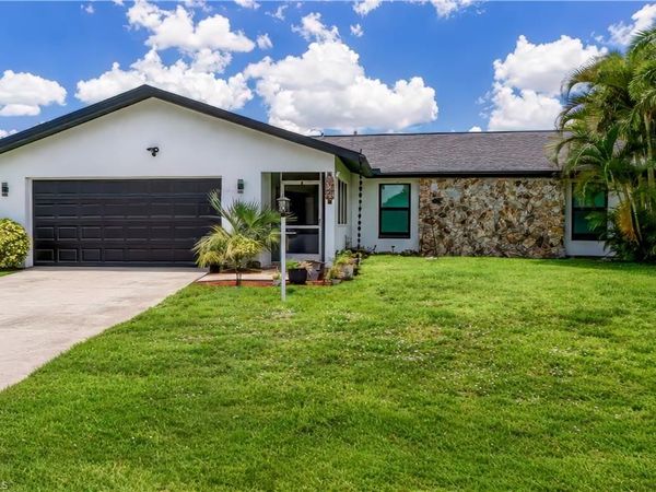601 SE 23rd AVE , CAPE CORAL, FL 33990