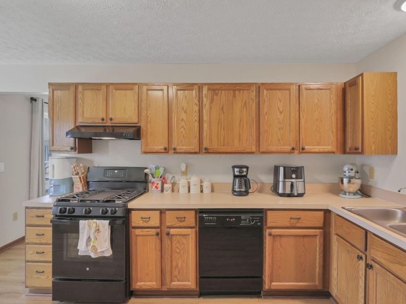 8433 Lucerne Drive , Reynoldsburg, OH 43068 Photo 21