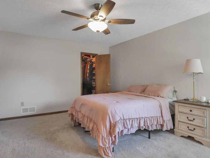 8433 Lucerne Drive , Reynoldsburg, OH 43068 Photo 25
