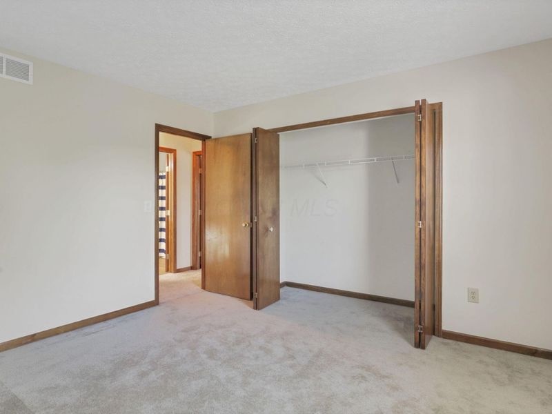 8433 Lucerne Drive , Reynoldsburg, OH 43068 Photo 37