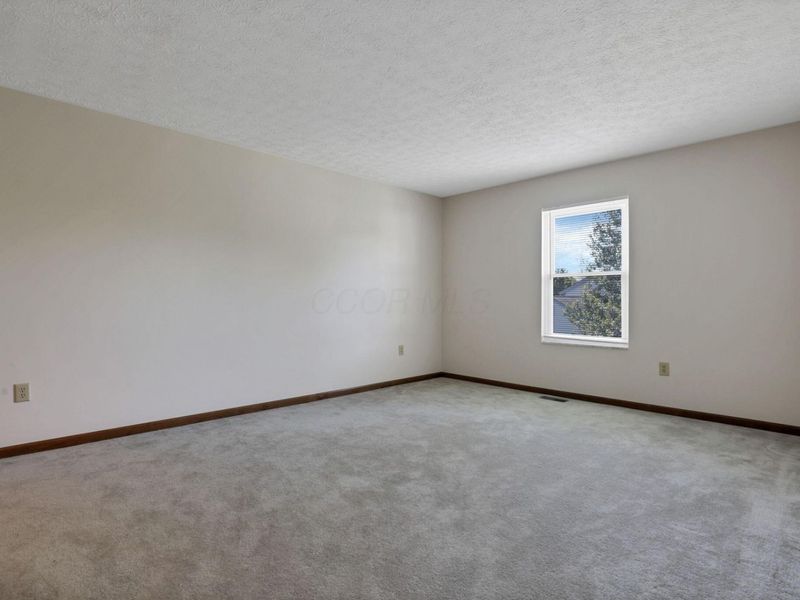8433 Lucerne Drive , Reynoldsburg, OH 43068 Photo 40