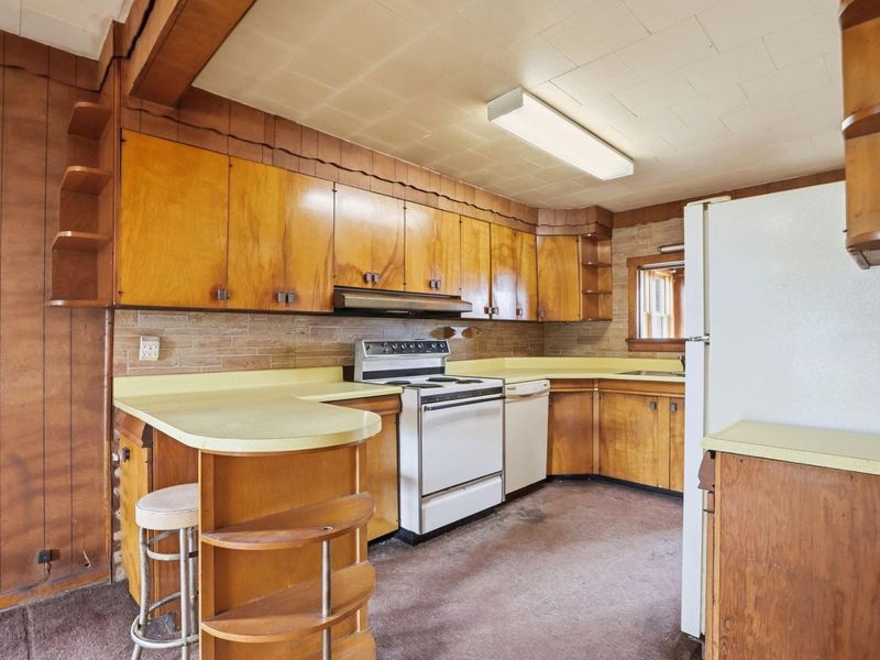 4304 Ceramic Road , Crooksville, OH 43731 Photo 4
