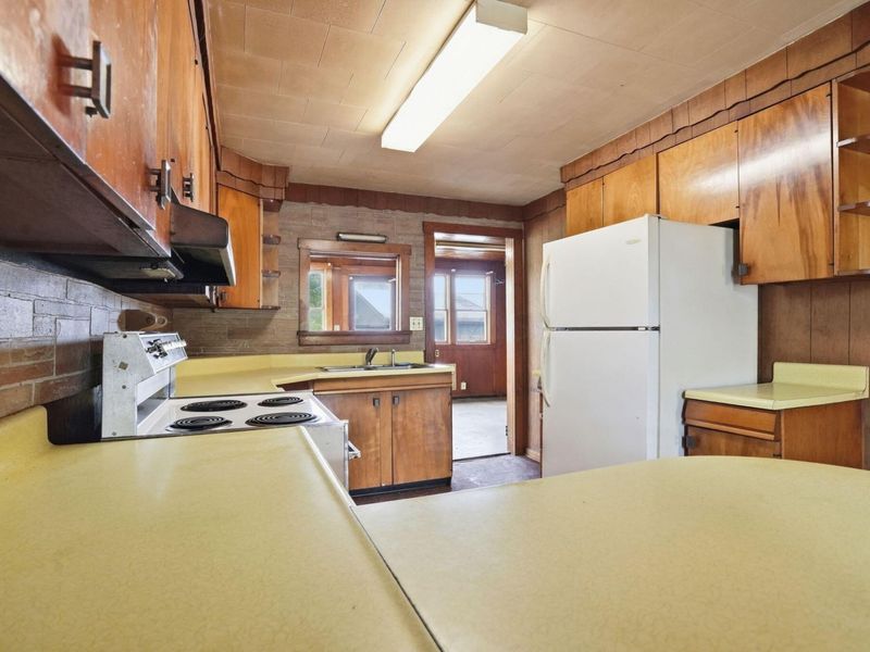 4304 Ceramic Road , Crooksville, OH 43731 Photo 5