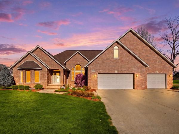 918 Melody Hills Drive , Fulton, IL 61252