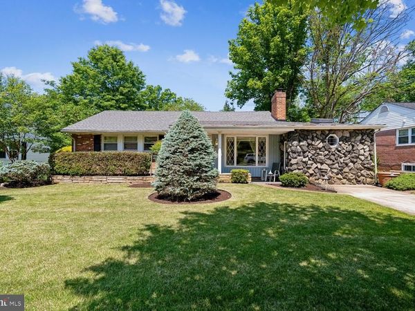 8410 RAVENSWOOD ROAD , HYATTSVILLE, MD 20784