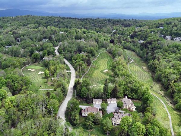 52 High Meadow Road, Unit 11, Winhall, VT 05155
