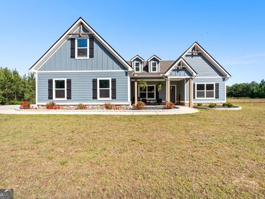 296 Beavers Road, Grantville, GA 30220