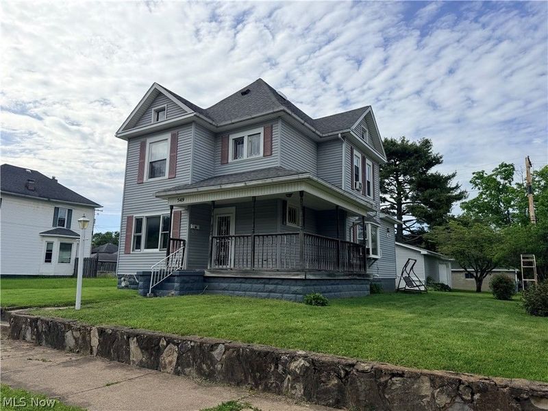 549 Madison Avenue, Cambridge, OH 43725 Photo 3