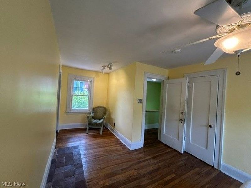 13067 Cedar Road, Cleveland Heights, OH 44118 Photo 12