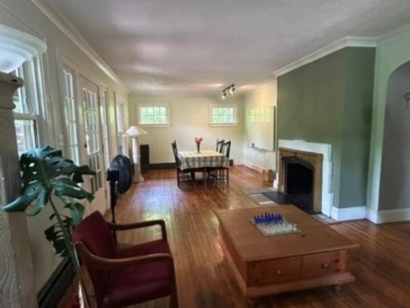 13067 Cedar Road, Cleveland Heights, OH 44118 Photo 2