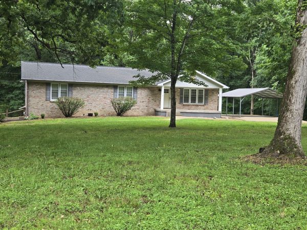 955 Dogwood Dr , New Johnsonville, TN 37134