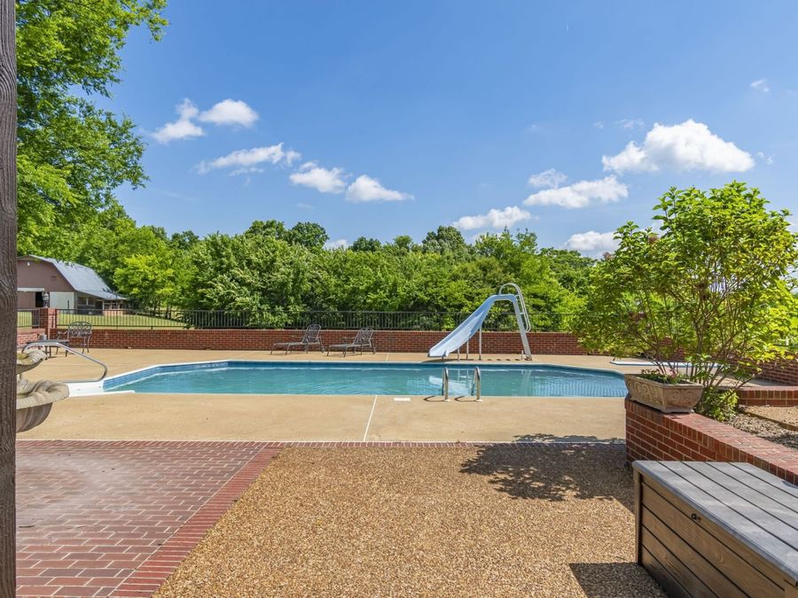 Property Image 50
