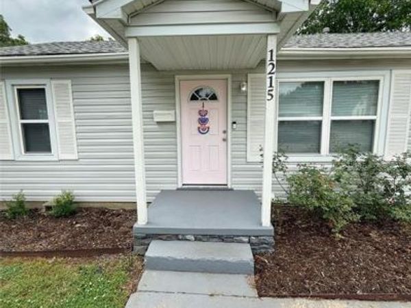 1215 Carol Drive, Shawnee, OK 74804