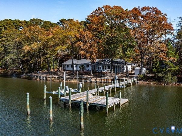 492 Pine Reach Drive, Kilmarnock, VA 22482