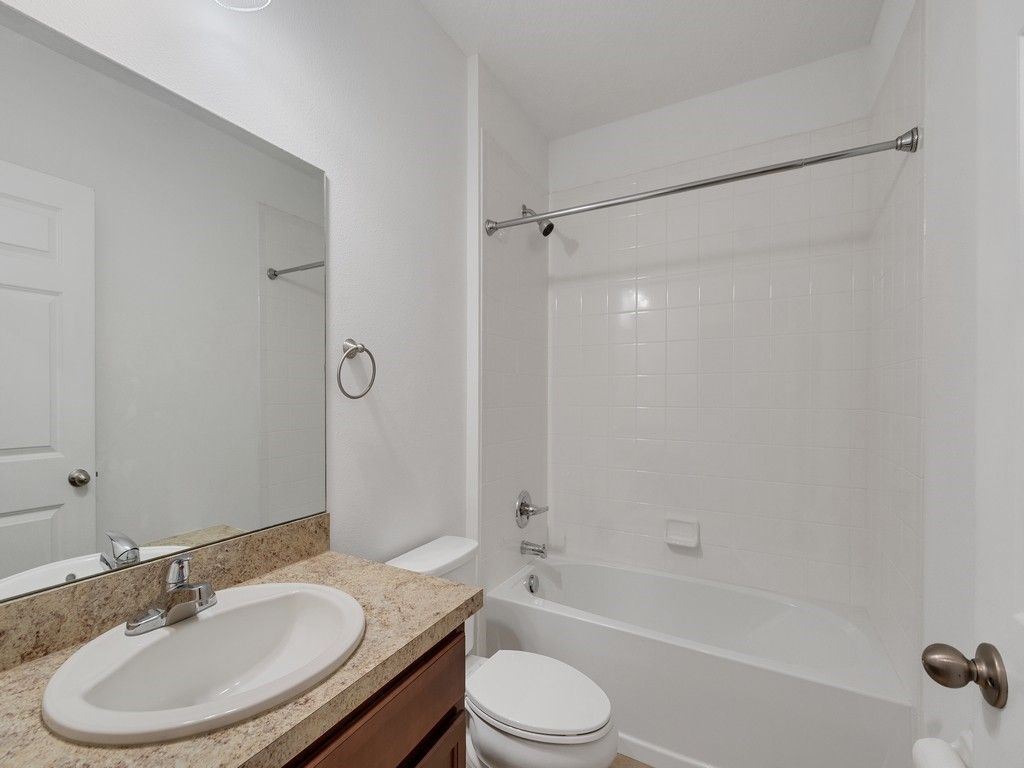 5226 Oakland Lake Circle, Fort Pierce, FL 34951 Photo