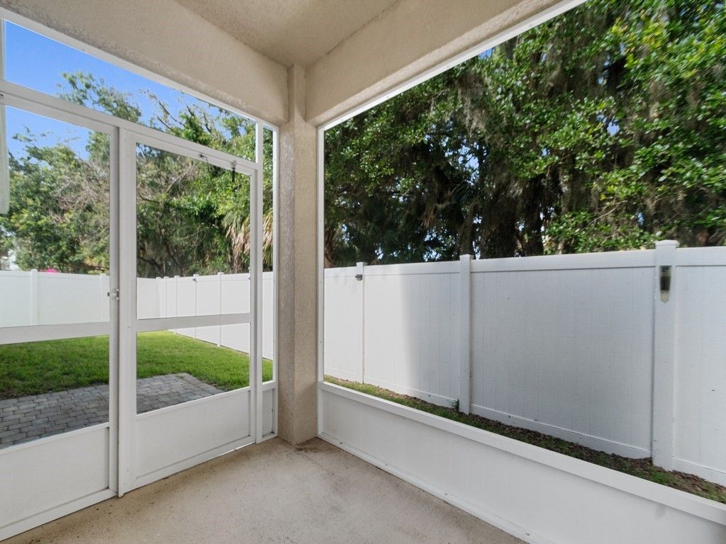 5226 Oakland Lake Circle, Fort Pierce, FL 34951 Photo