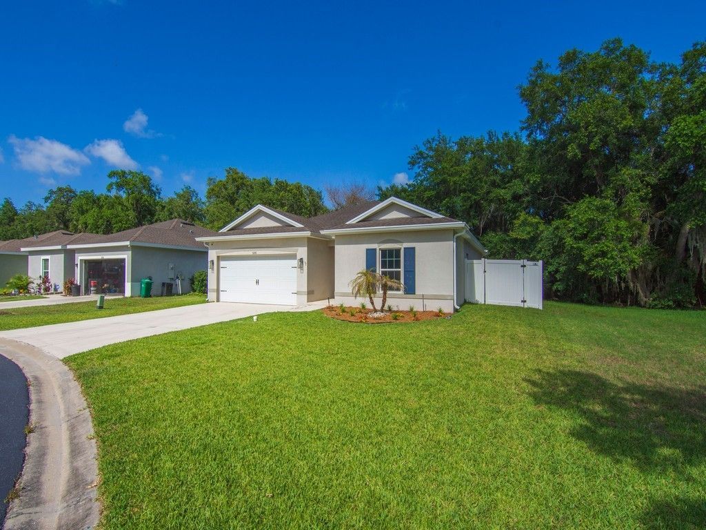 5226 Oakland Lake Circle, Fort Pierce, FL 34951 Photo