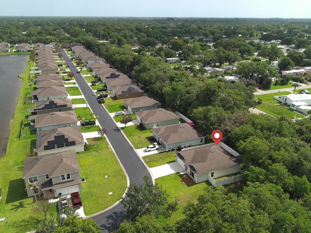 5226 Oakland Lake Circle, Fort Pierce, FL 34951 Photo