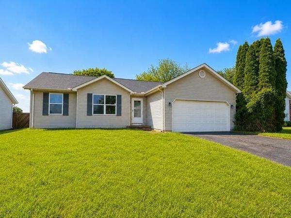 512 Section Line Drive , South Charleston, OH 45368