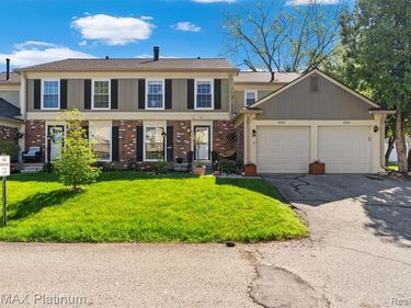 1494 Saddle Lane, Rochester Hills, MI 48306