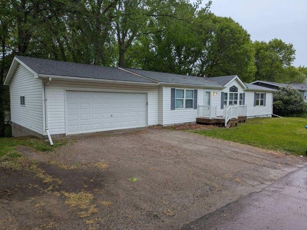 2207 Robin Lane , Buffalo, MN 55313