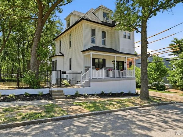 5816 Reber Place, St Louis, MO 63139