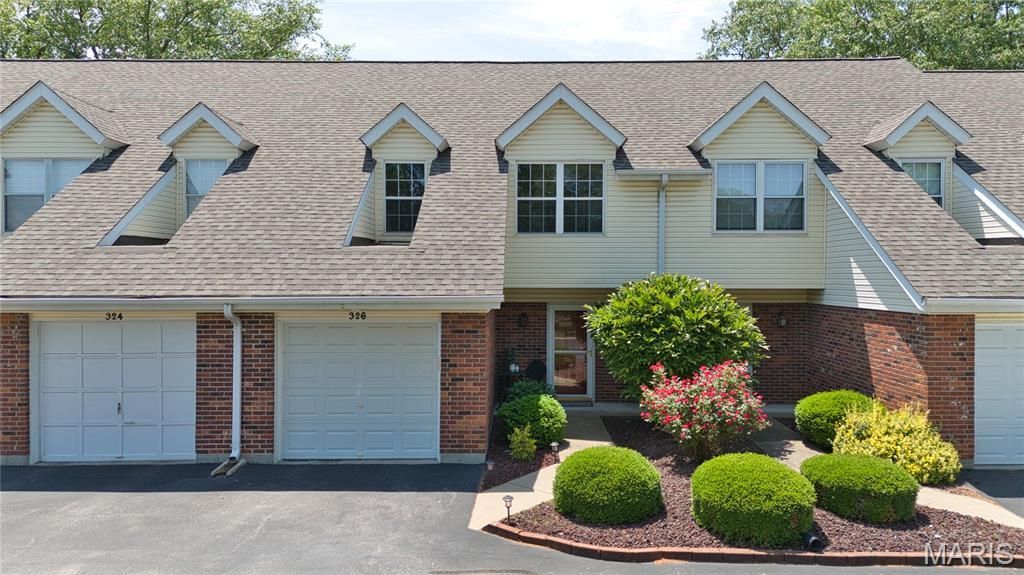 326 Devonshire Court , Unit E, Saint Peters, MO 63376 Main Photo