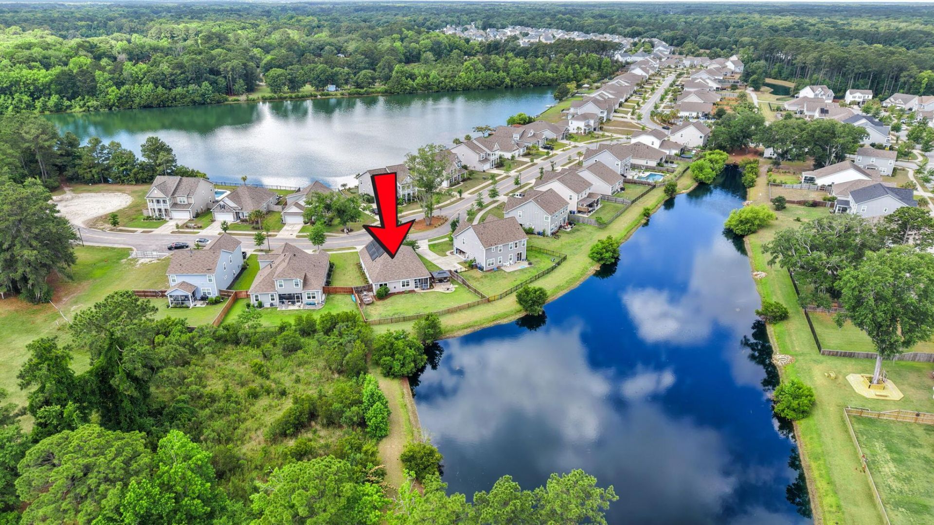 2736 Harmony Lake Drive Photo 4