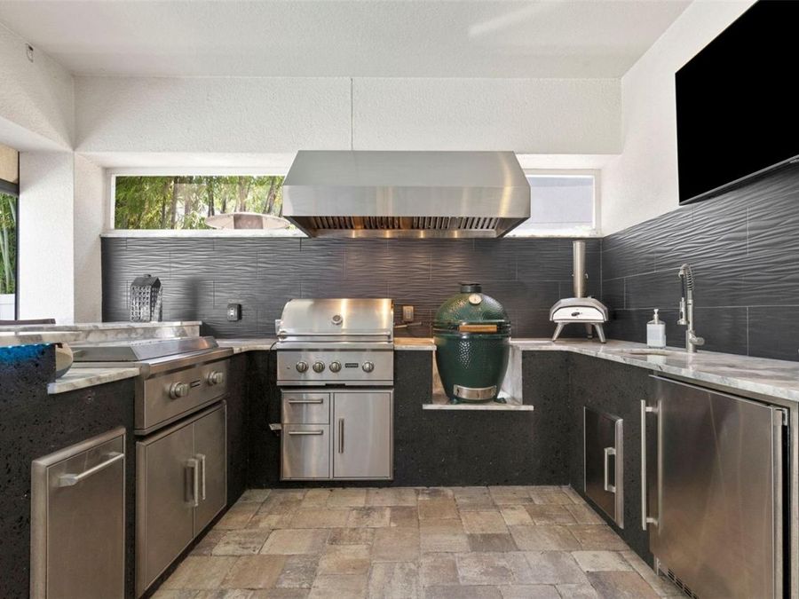 Property Image 80