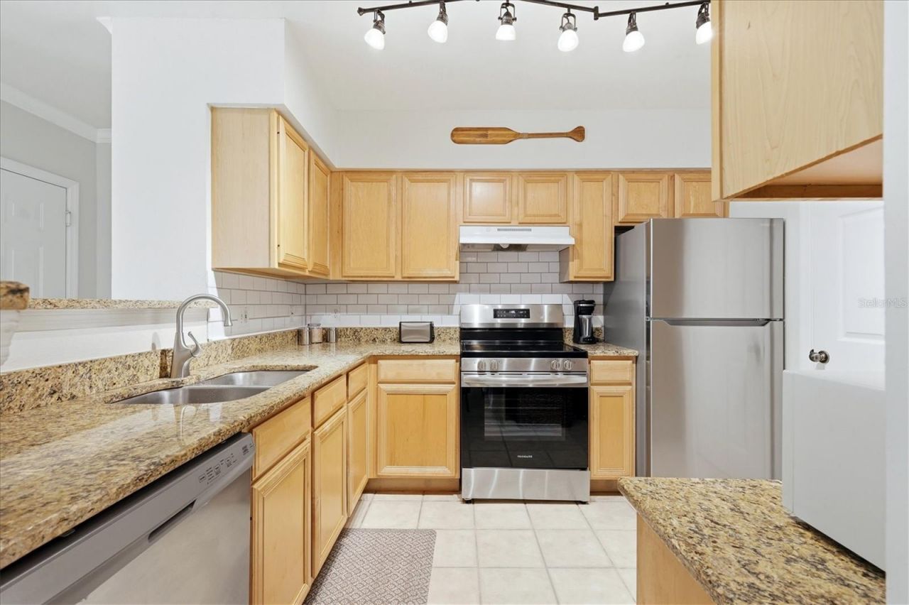 1000 Villagio Circle, Unit 106, Sarasota, FL 34237 Photo