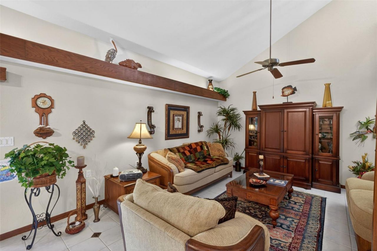 6072 Huntington Woods Drive, Unit 17, Naples, FL 34112 Photo