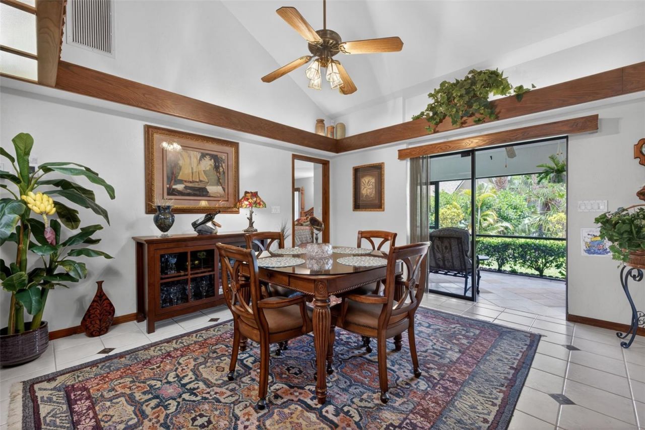6072 Huntington Woods Drive, Unit 17, Naples, FL 34112 Photo