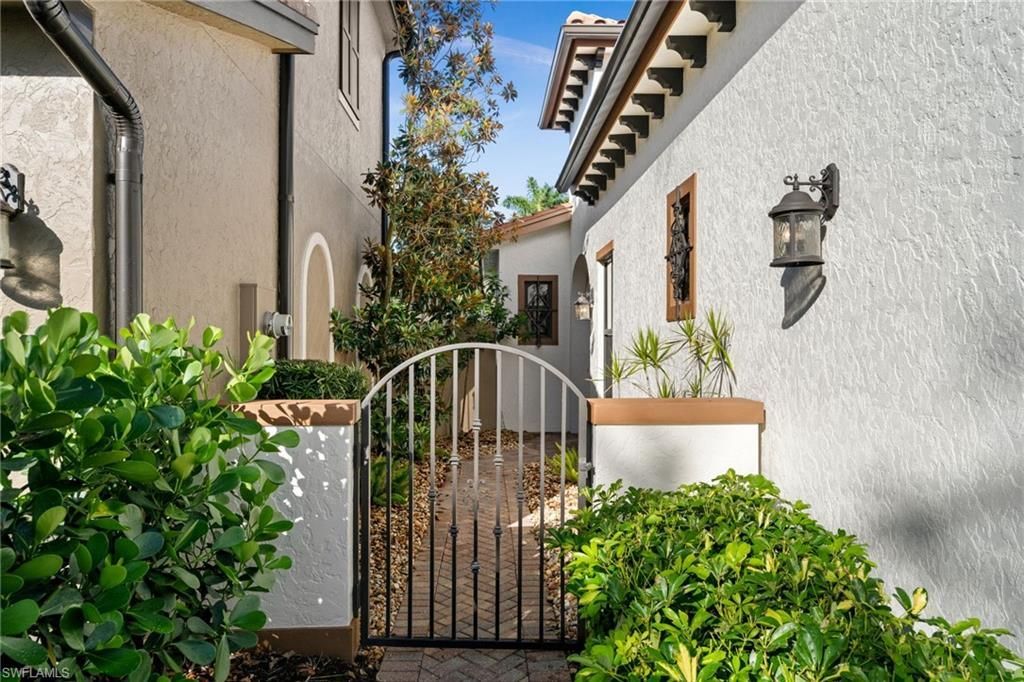 8000 Cordoba Pl, Naples, FL 34113 Photo