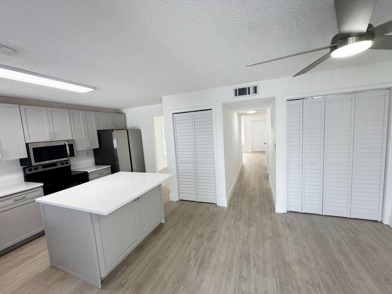 3920 Woodside Drive, Unit 14, Coral Springs, FL 33065 Photo