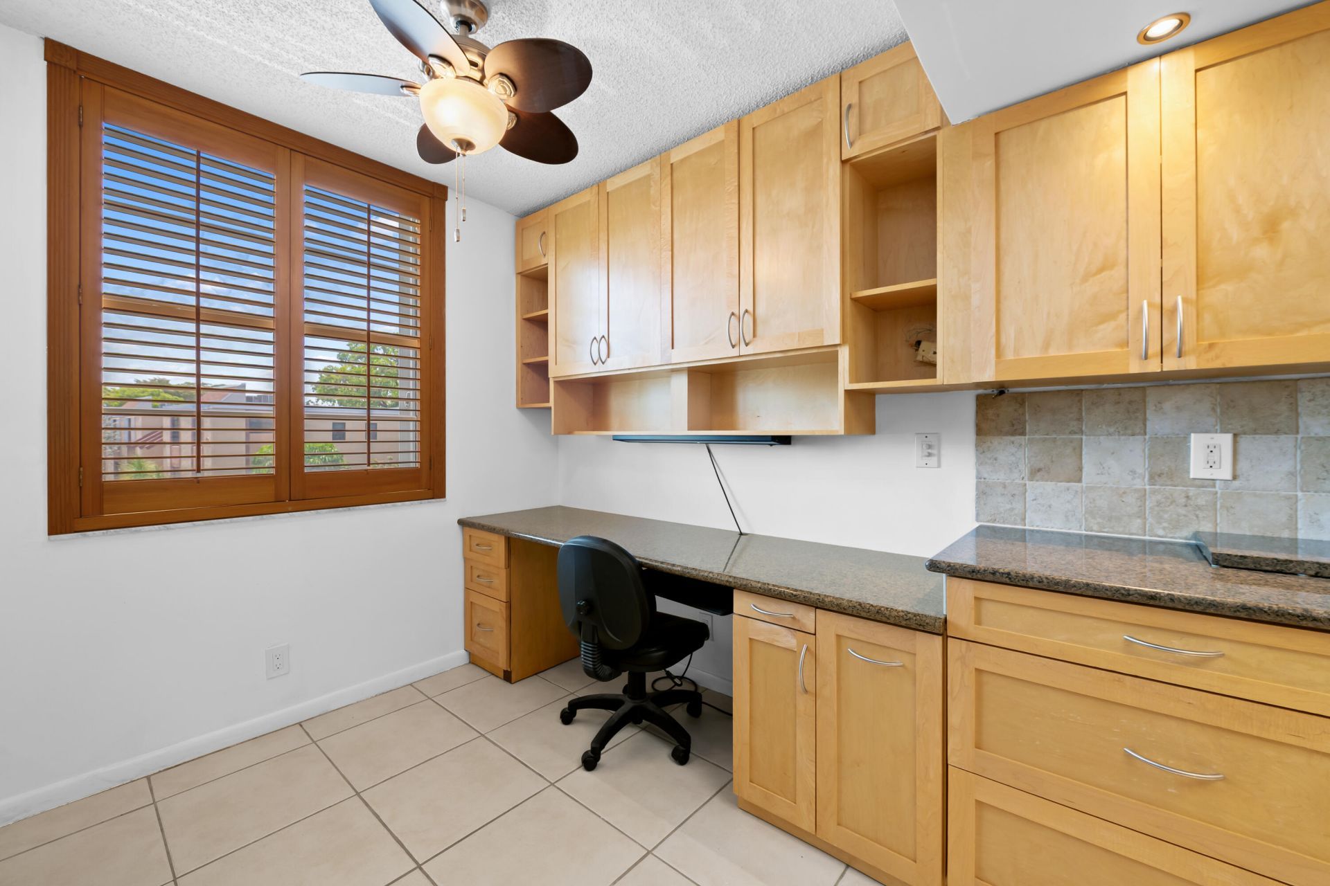 7350 NW 18th Street, Unit 207, Margate, FL 33063 Photo