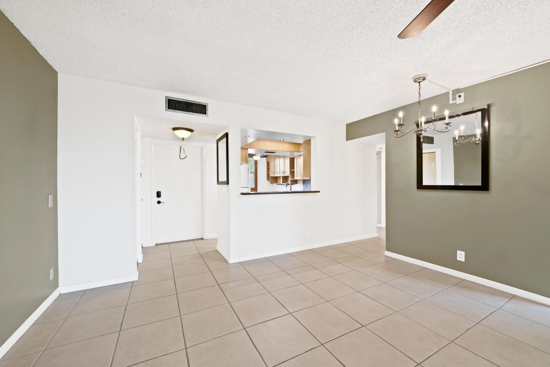 7350 NW 18th Street, Unit 207, Margate, FL 33063 Photo