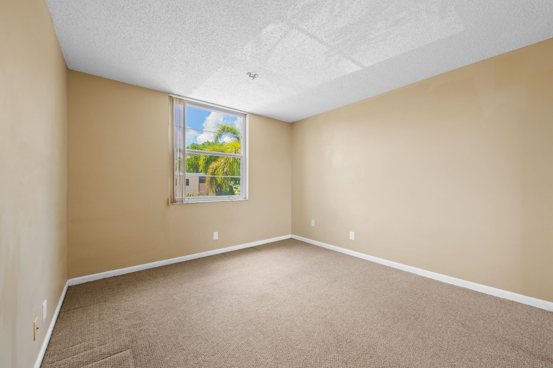 7350 NW 18th Street, Unit 207, Margate, FL 33063 Photo