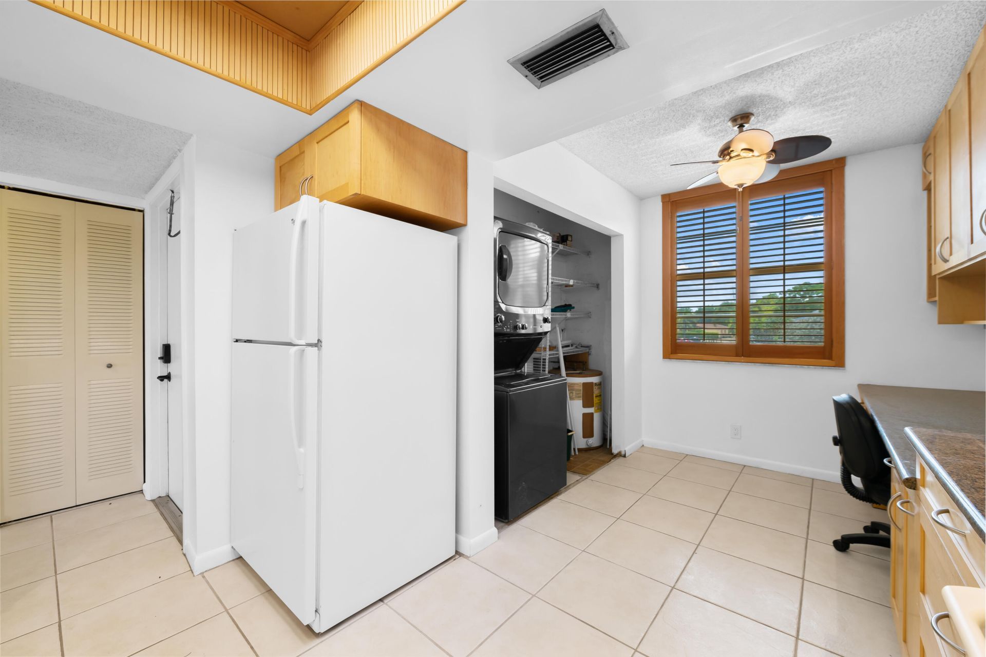 7350 NW 18th Street, Unit 207, Margate, FL 33063 Photo