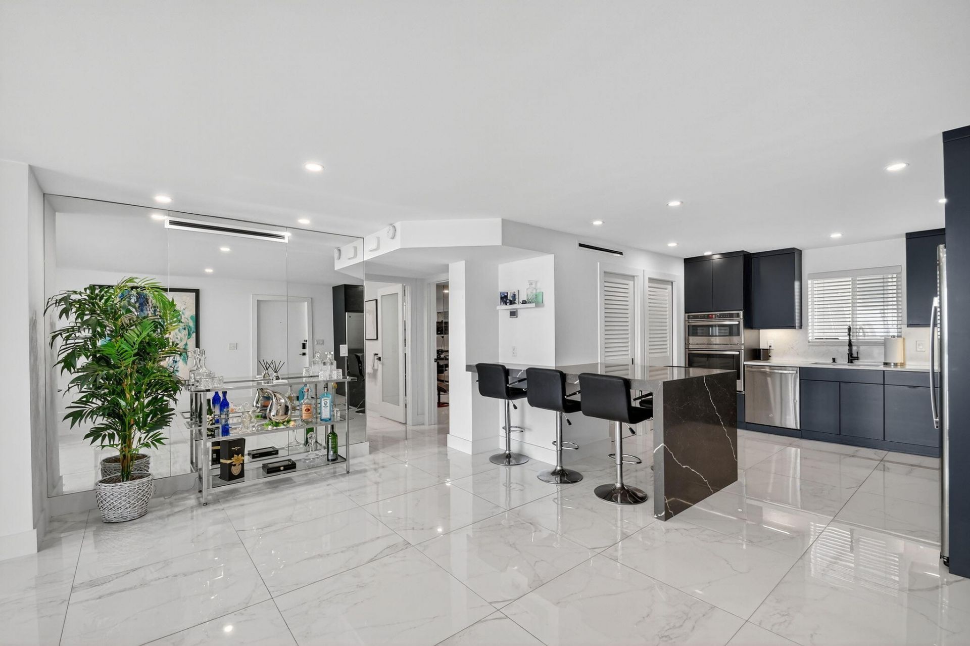 301 Lake Shore Drive, Unit 801, Lake Park, FL 33403 Photo