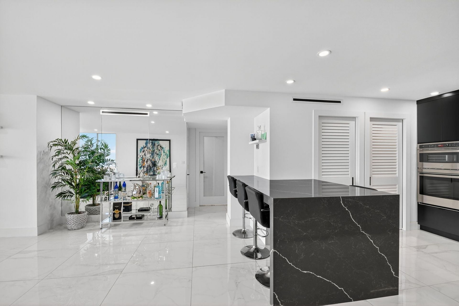 301 Lake Shore Drive, Unit 801, Lake Park, FL 33403 Photo