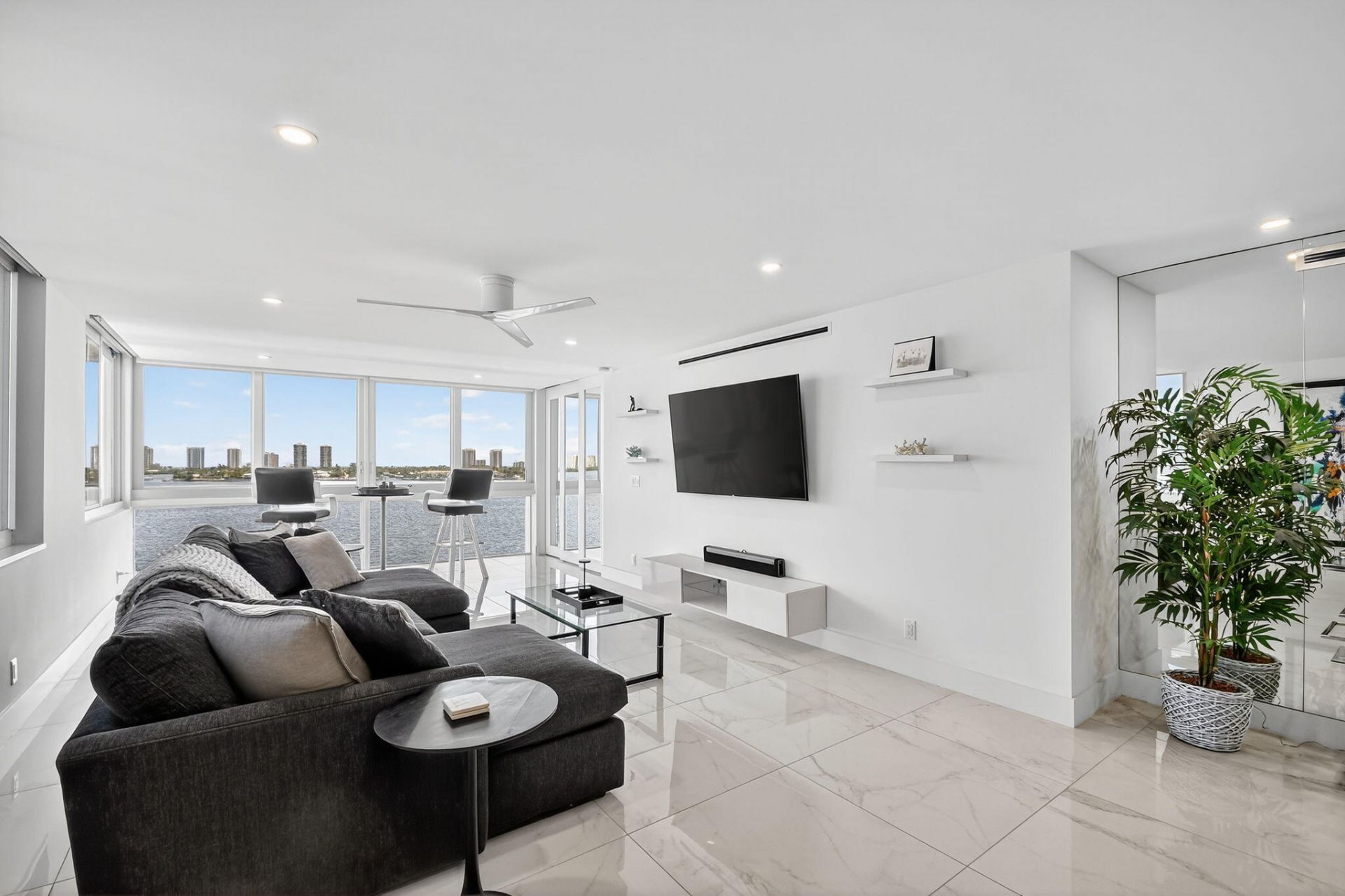 301 Lake Shore Drive, Unit 801, Lake Park, FL 33403 Photo