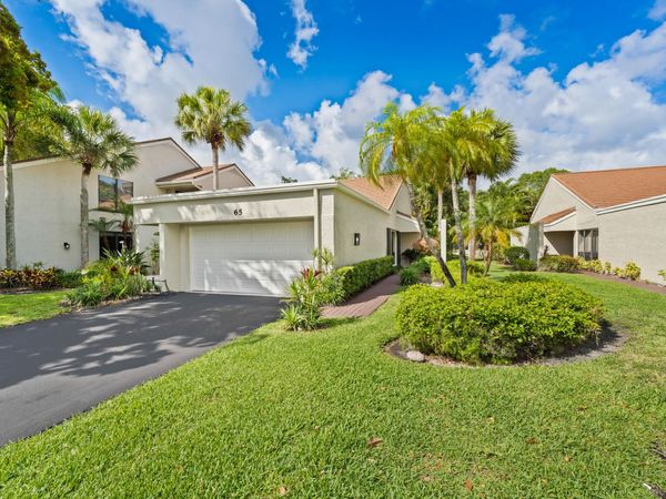 65 Balfour Road E, Palm Beach Gardens, FL 33418