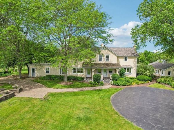 62 Dundee Lane, Barrington, IL 60010