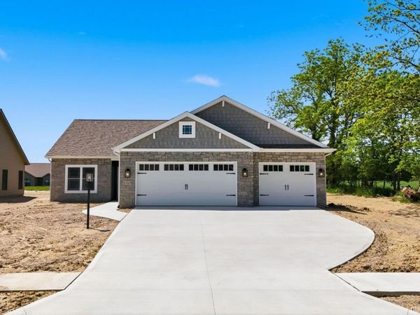 2025 Approach Drive, Auburn, IN 46706