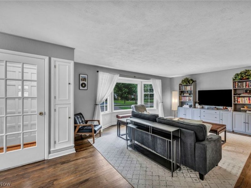 2351 Charney Road , University Heights, OH 44118 Photo 5