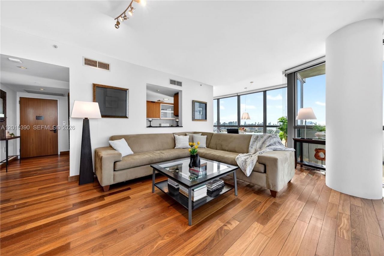 101 20th St , Unit 2601, Miami Beach, FL 33139 Photo