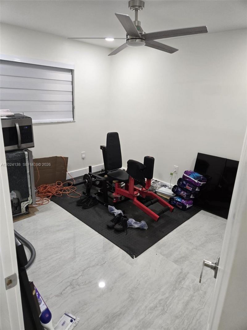 4250 W 10th Ave, Hialeah, FL 33012 Photo