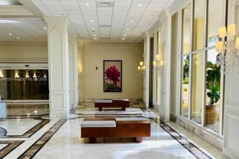 5600 Collins Ave , Unit 4U, Miami Beach, FL 33140 Photo
