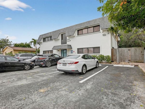 5731 NE 18TH AVE , Unit 6, Fort Lauderdale, FL 33334
