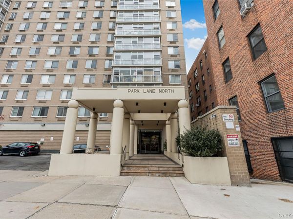 118-17 Union , Unit 15J, Forest Hills, NY 11375